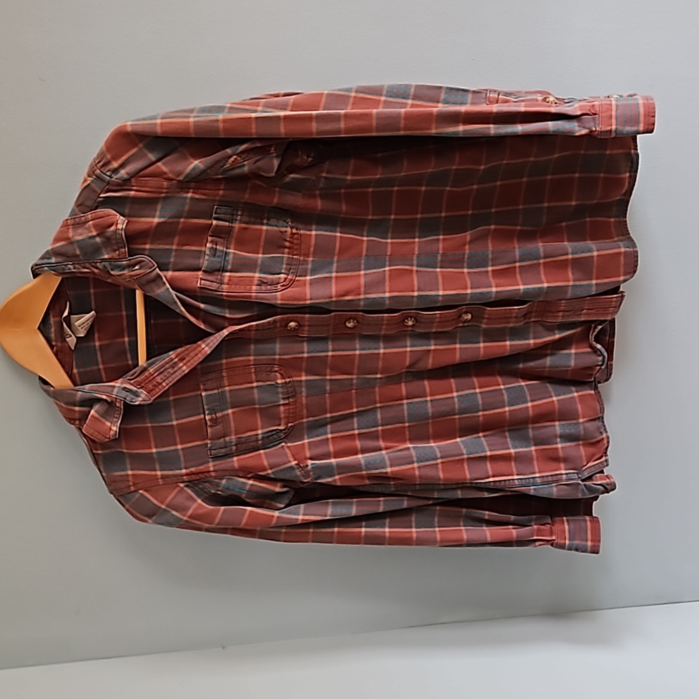 Duluth Trading womens flannel